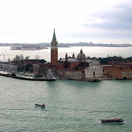 Апартаменти Residenza La Torretta Венеція Екстер'єр фото